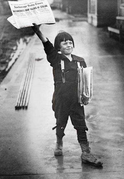 Newsboy-circa-1918-1.jpg